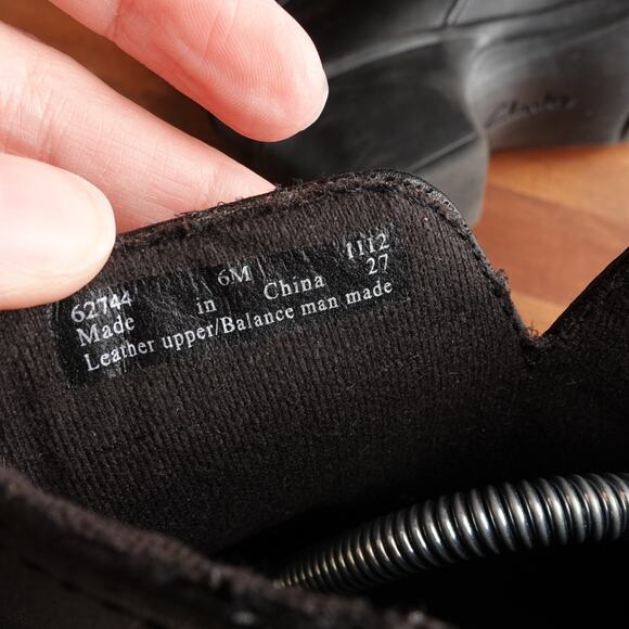 Clarks Boots Womens Size 6M Black Leather Bendables Ingalls Mood Ankle Side Zip - Picture 10 of 12